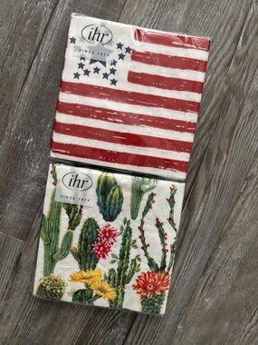 iHR Decorative Paper Napkins - Set of 2 Designs